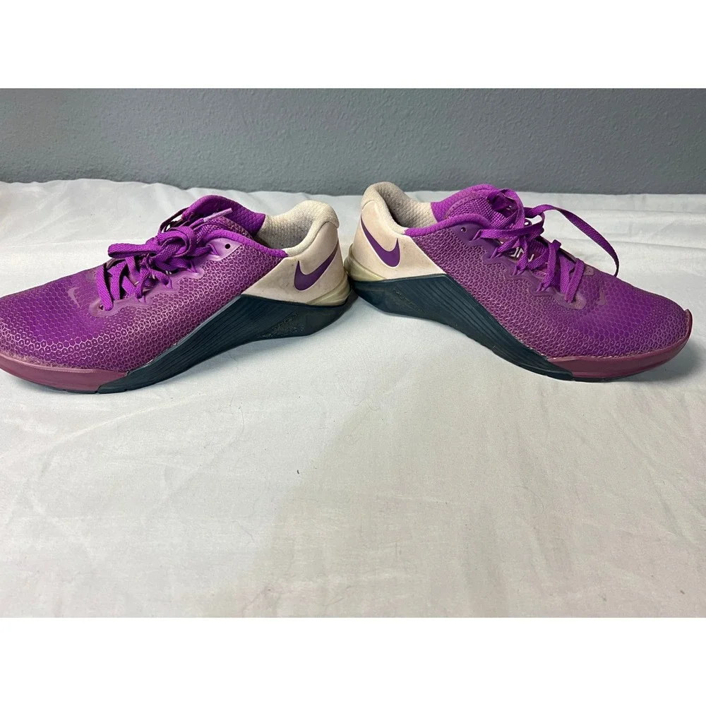 Nike Metcon 5 Training Shoes Purple Beige Cross Training‎ Sneakers 4mm Offset